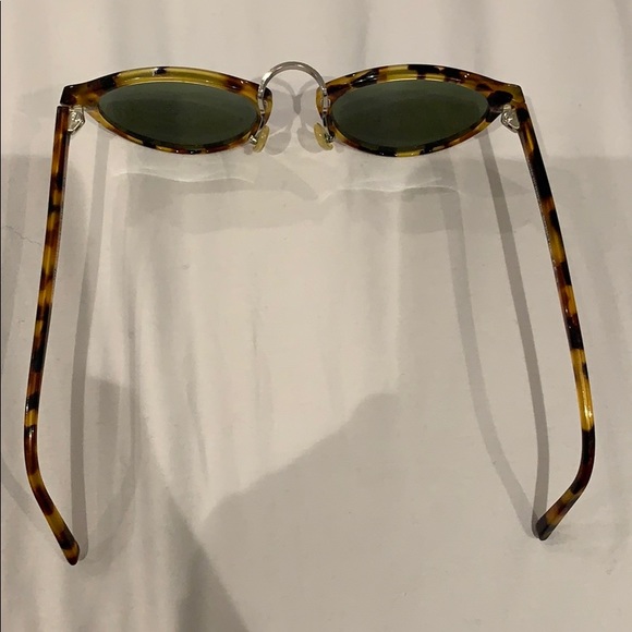 SPEKTRE Mirrored Sunglasses - Picture 6 of 8